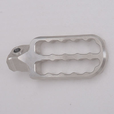 Hợp kim nhôm Bộ phận tiện Cnc tùy chỉnh Máy mài Cnc Bàn đạp xe đạp
